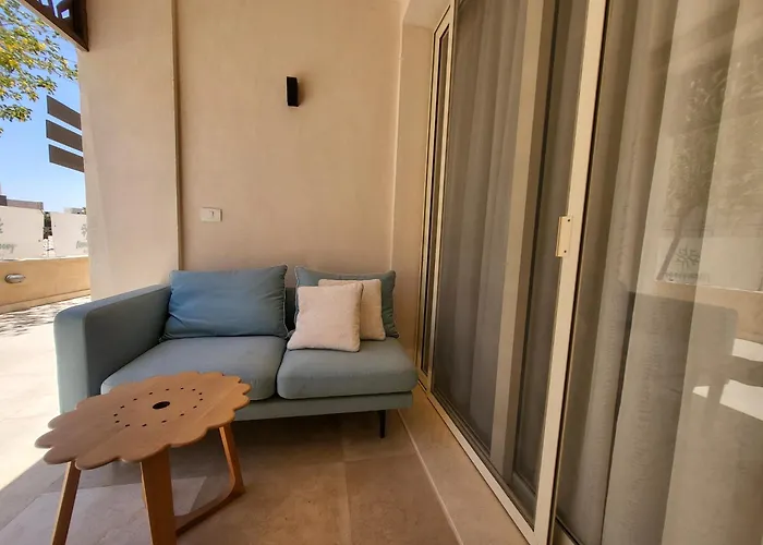 Mangroovy - 1br Shiny Ground Floor Gurdaka