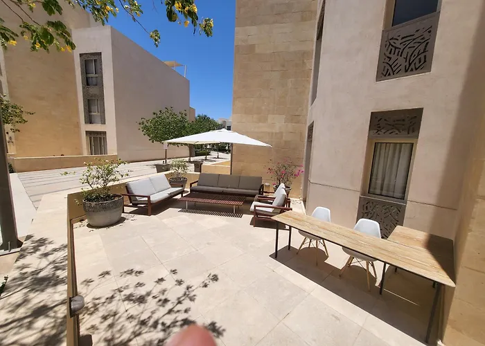 Apartman Mangroovy - 1br Shiny Ground Floor *